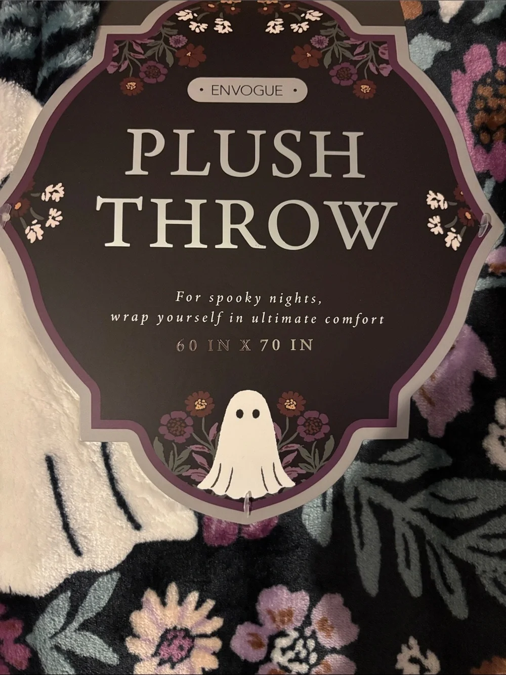 Viral Envougue Ghost Floral blanket Black background so soft new release